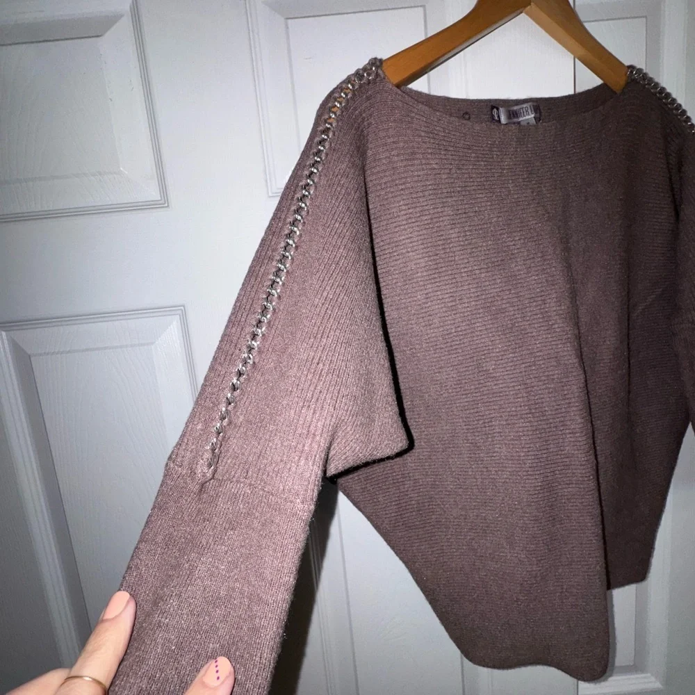 Jennifer Lopez Chain Shoulder Sweater Taupe Dolman Sleeve Knit Top M